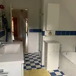 民宿 Kleines Dachzimmer Mit Balkon